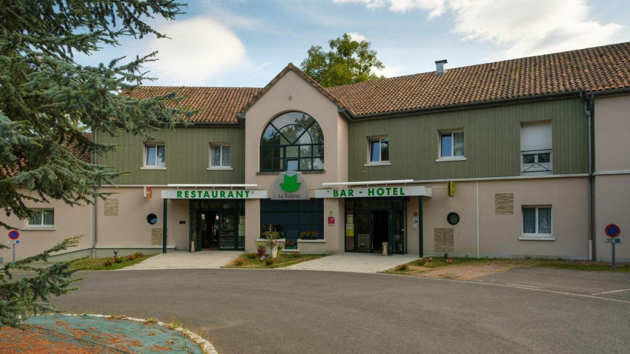 Logis Hotel - Restaurant Le Tulipier Vienne-le-Château Esterno foto