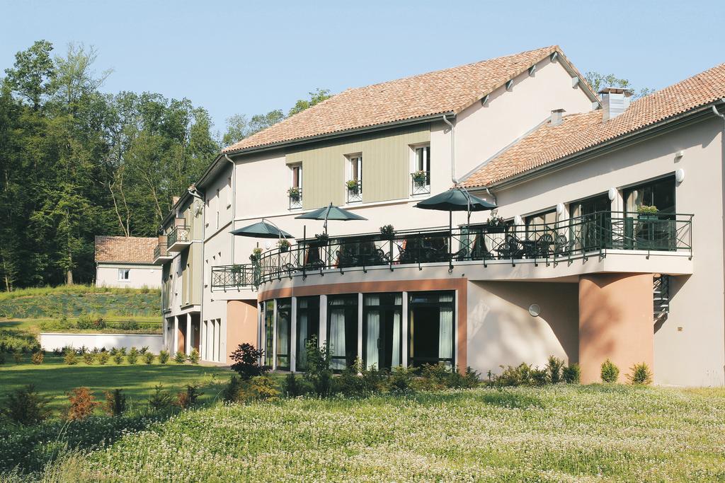 Logis Hotel - Restaurant Le Tulipier Vienne-le-Château Camera foto